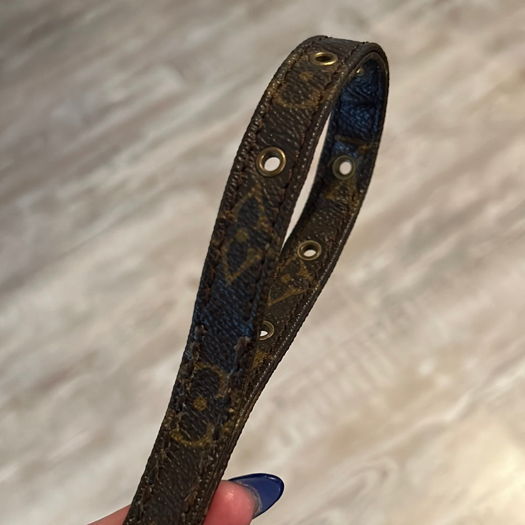 Lv key chain
